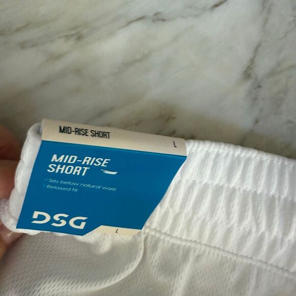 DSG MESH MID-RISE SHORTS GIRLS white color size L 14 NWT relaxed fit - Picture 3 of 5